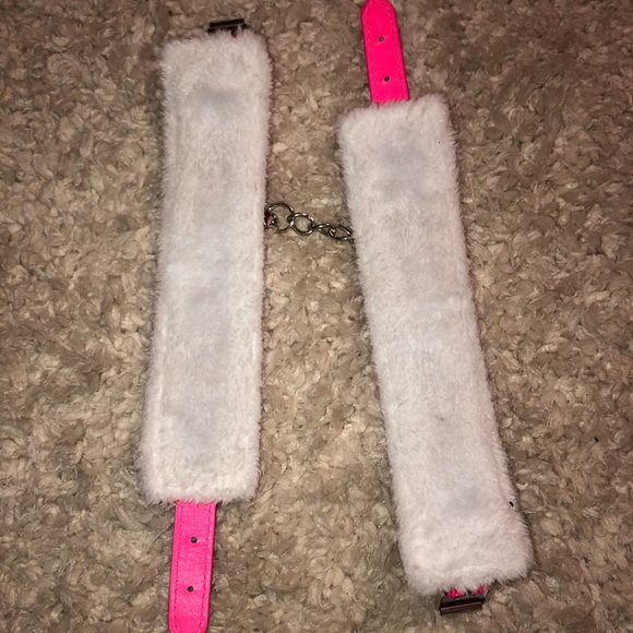 Handcuffs - Picture 3 of 3